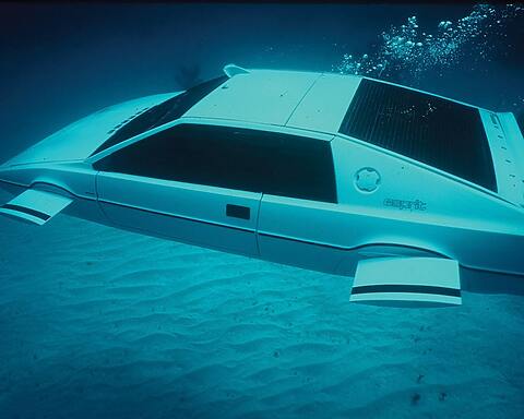 James Bonds legendärer Lotus Esprit