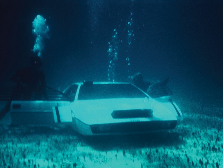 James Bonds legendärer Lotus Esprit